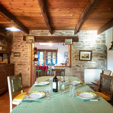 Le Petit Poirier By Interhome *